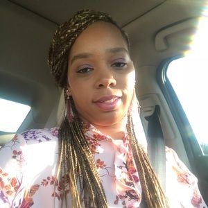 Meet your Posher, Toni